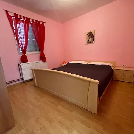 Sun Apartman Seget Vranjica