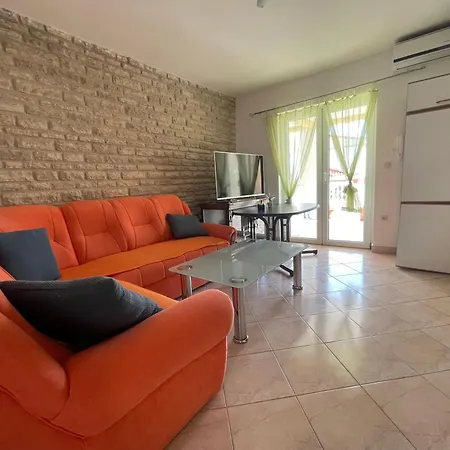 Sun Apartment Seget Vranjica