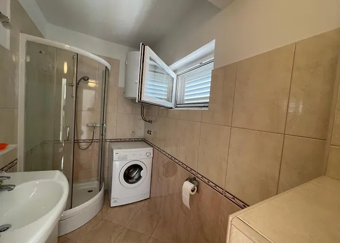 Sun * Seget Vranjica